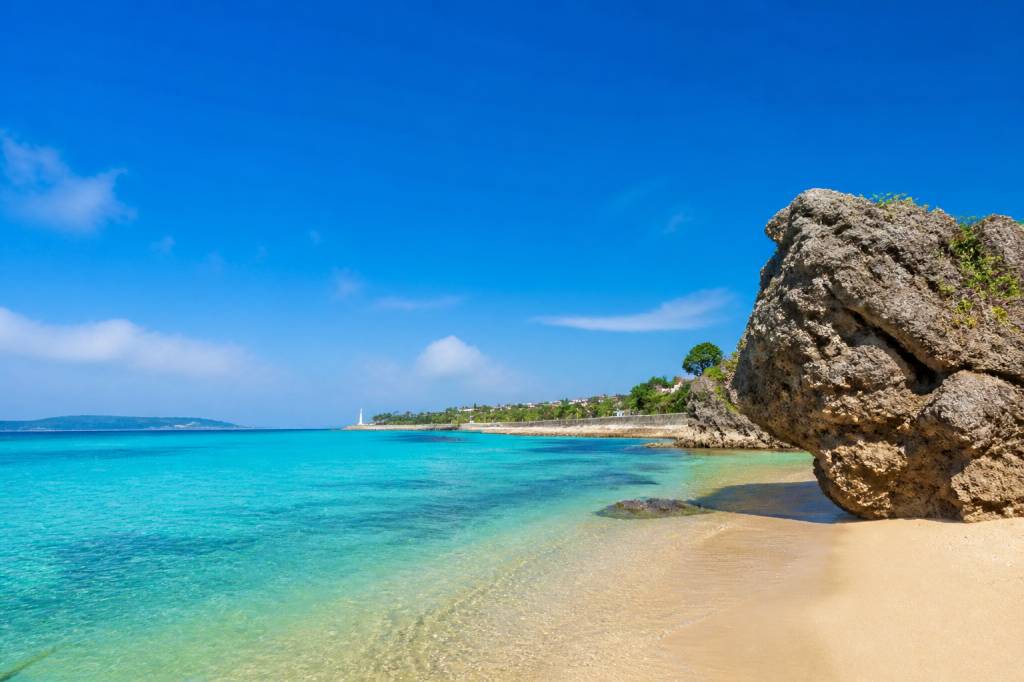 Japon plage Okinawa : les plus beaux endroits à découvrir dans l’archipel japonais