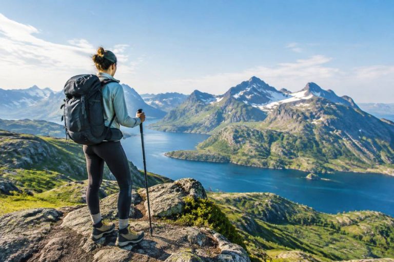 Terre lointaine voyage : comment préparer une aventure inoubliable aux confins du monde